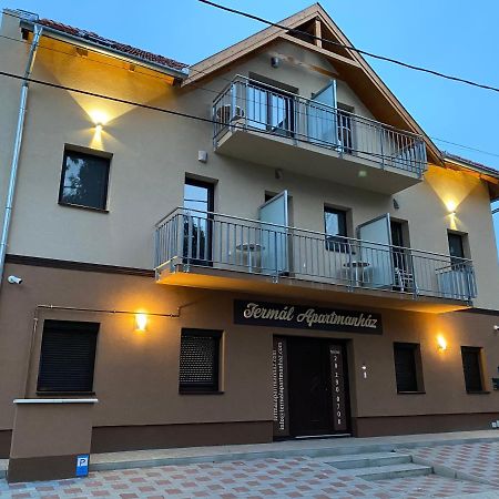 Termal Apartmanhaz Veresegyház Buitenkant foto