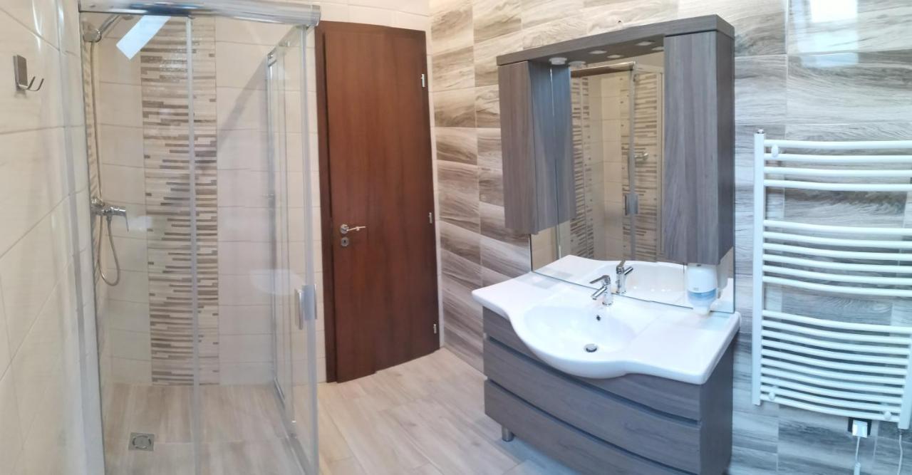 Termal Apartmanhaz Veresegyház Buitenkant foto