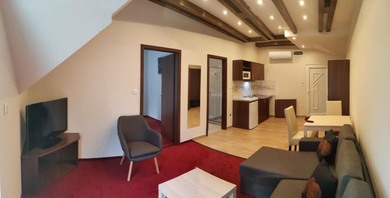 Termal Apartmanhaz Veresegyház Buitenkant foto